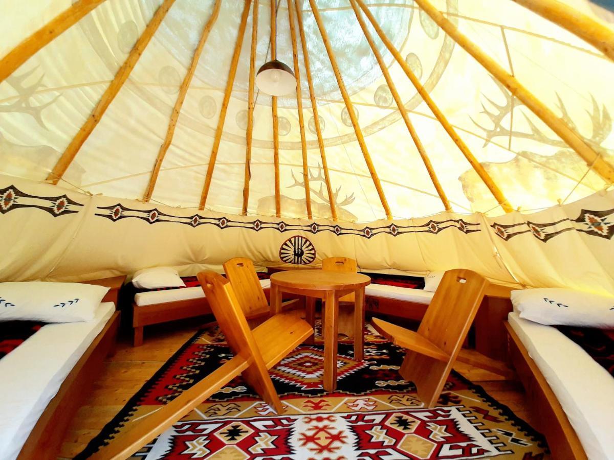El Paso City, Zlatibor - Unique Wooden Cottages, Treehouse, Wild West Rooms, Accommodation 1-6 People Екстериор снимка