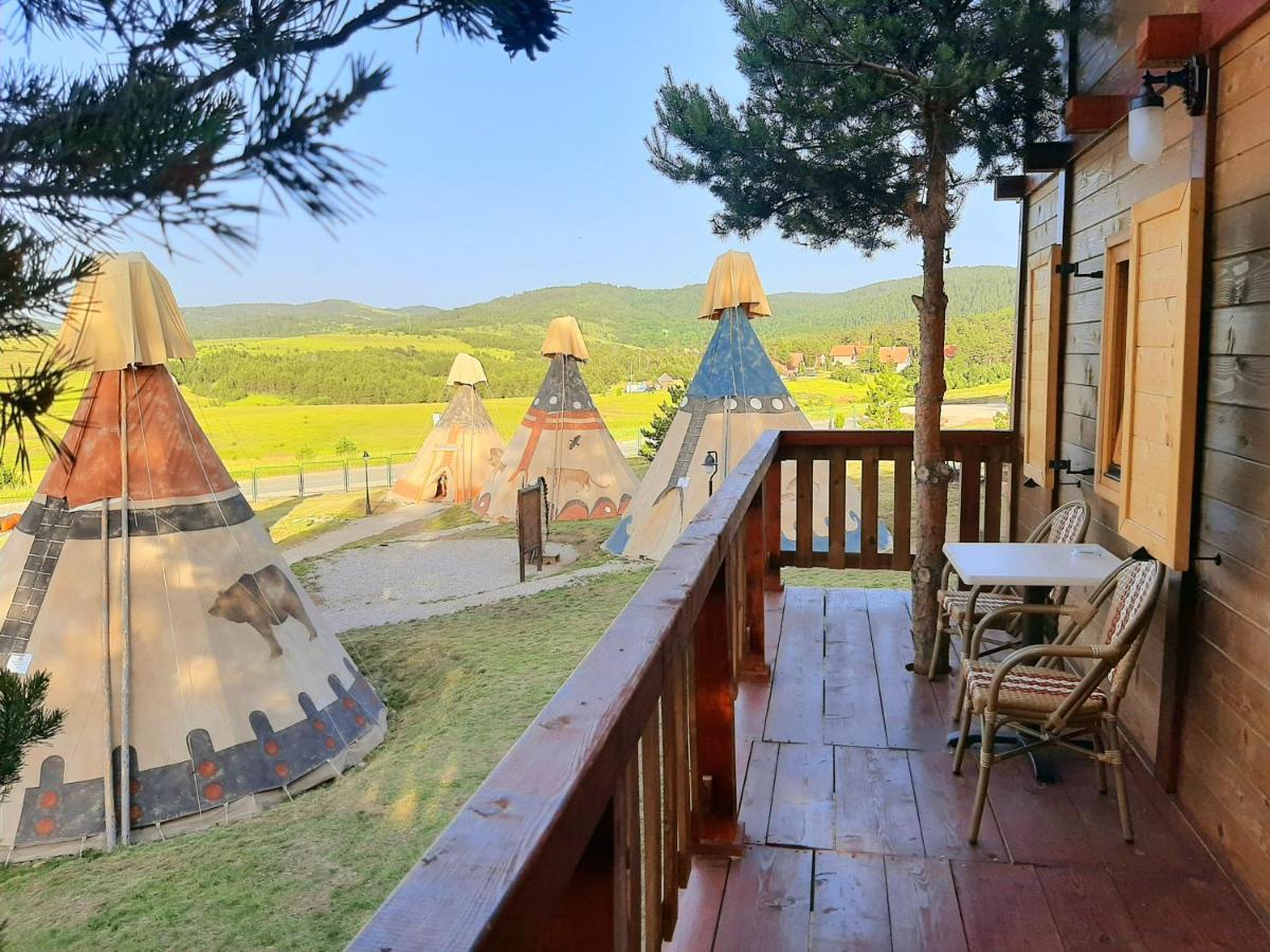 El Paso City, Zlatibor - Unique Wooden Cottages, Treehouse, Wild West Rooms, Accommodation 1-6 People Екстериор снимка