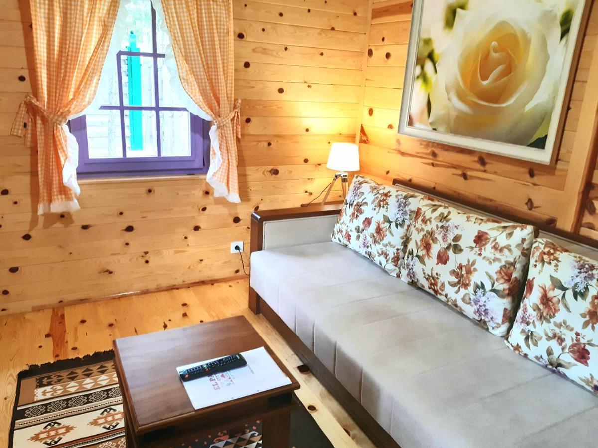 El Paso City, Zlatibor - Unique Wooden Cottages, Treehouse, Wild West Rooms, Accommodation 1-6 People Екстериор снимка